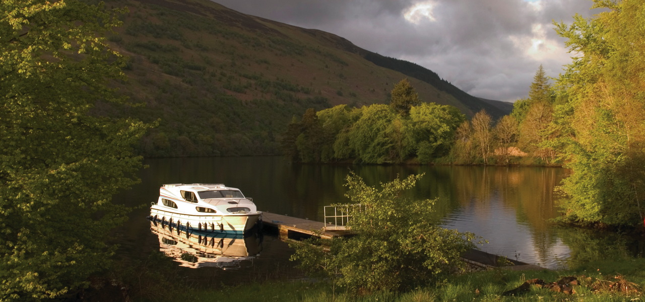 Hausboot Mieten Urlaub In Deutschland Frankreich Irland