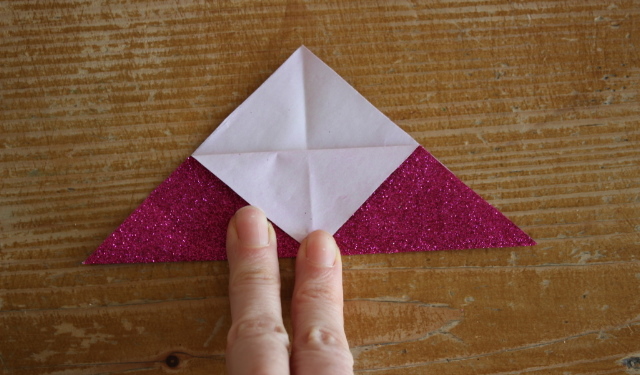 Origami-Lesezeichen basteln
