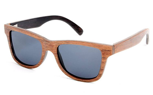10 Nachhaltige Sonnenbrillen aus Holz, Bambus, Fischernetzen 10 Nachhaltige Sonnenbrillen aus Holz, Bambus, Fischernetzen