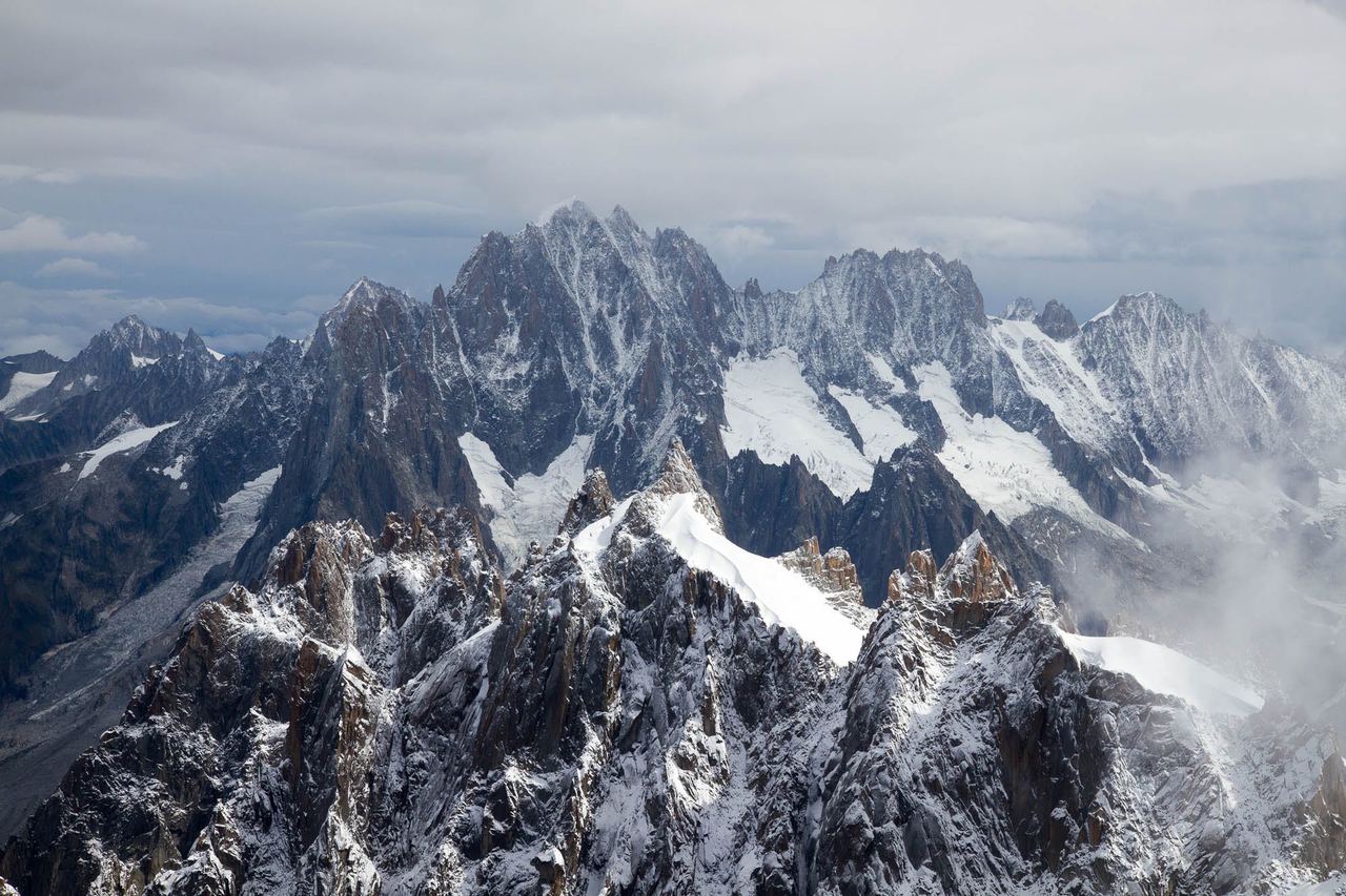 Einen Berg zu besteigen ist immer schwer. Aber der Ausblick dafür umso lohnenswerter.