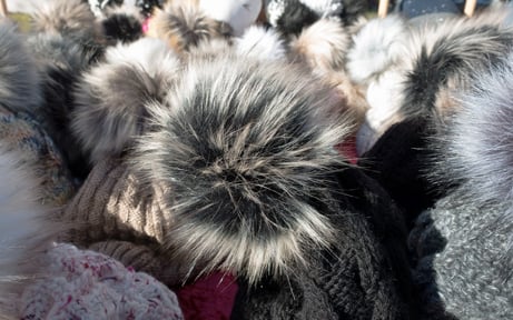 Trends, die niemand mitmachen muss: Pelzbommel
