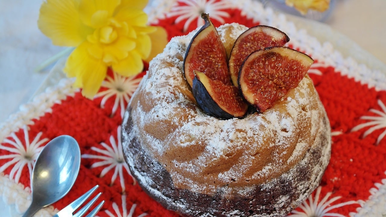 Saftiger-Marmorkuchen-Ein-Rezept-mit-veganer-Variante