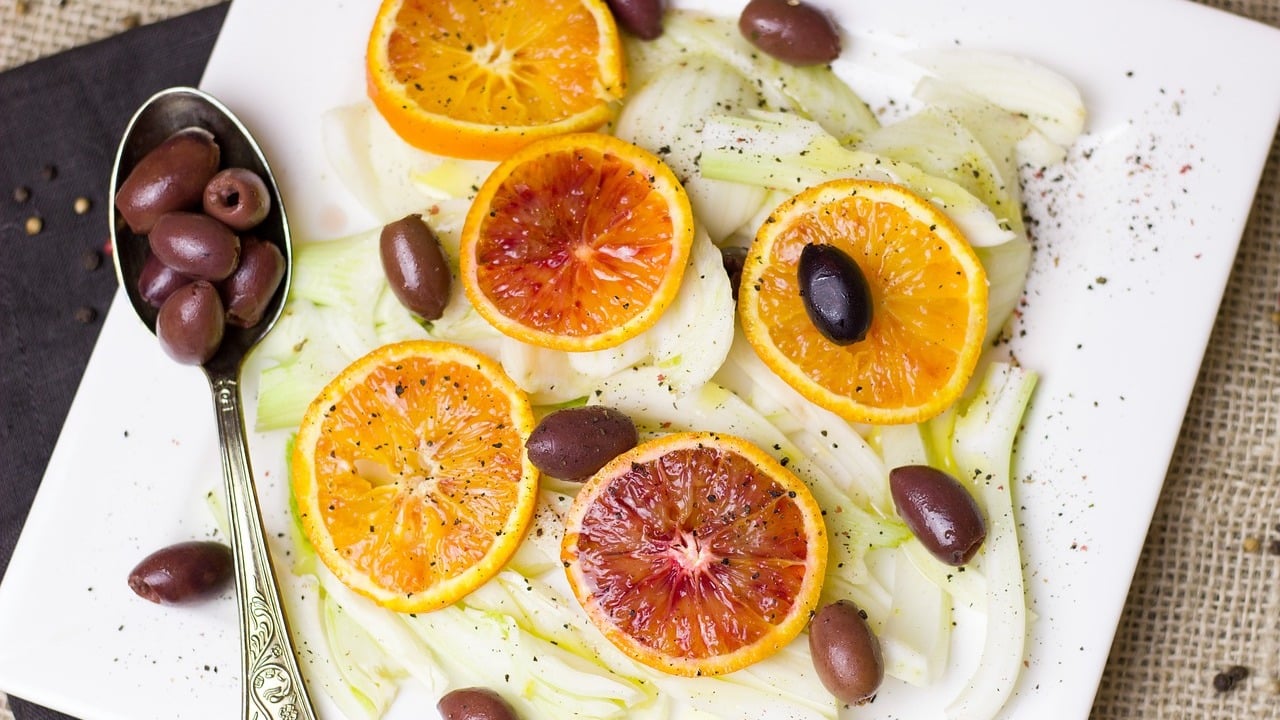 Fenchel-Orangen-Salat-Rezept-f-r-die-Vorspeise