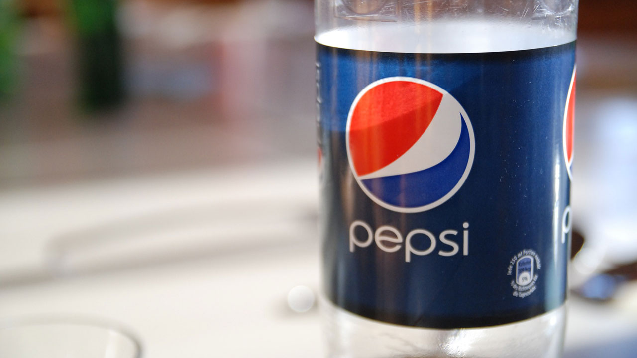 Pepsi Fuhrt Neue Verpackung Ein Und Macht Alles Noch Schlimmer Utopia De