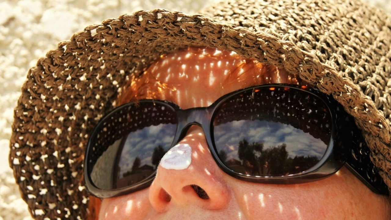 Sonnenallergie-vorbeugen-und-Symptome-behandeln-Diese-Hausmittel-helfen