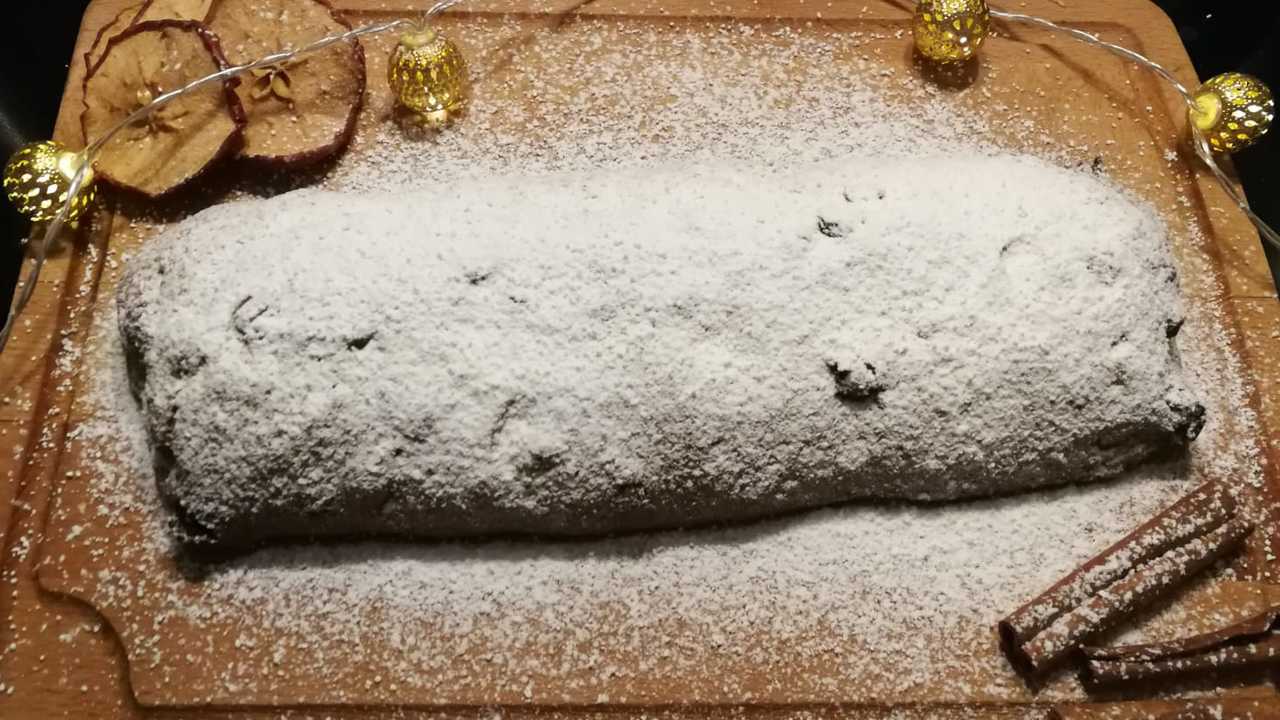 Veganer-Stollen-Ein-Rezept-f-r-ein-veganes-Weihnachten
