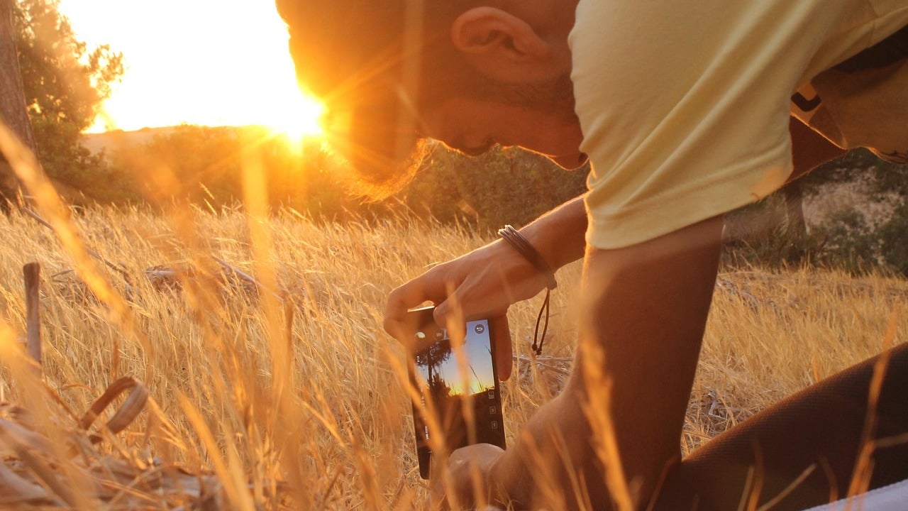 Smartphone-und-Hitze-6-Tipps-gegen-Hitzestau-beim-Handy