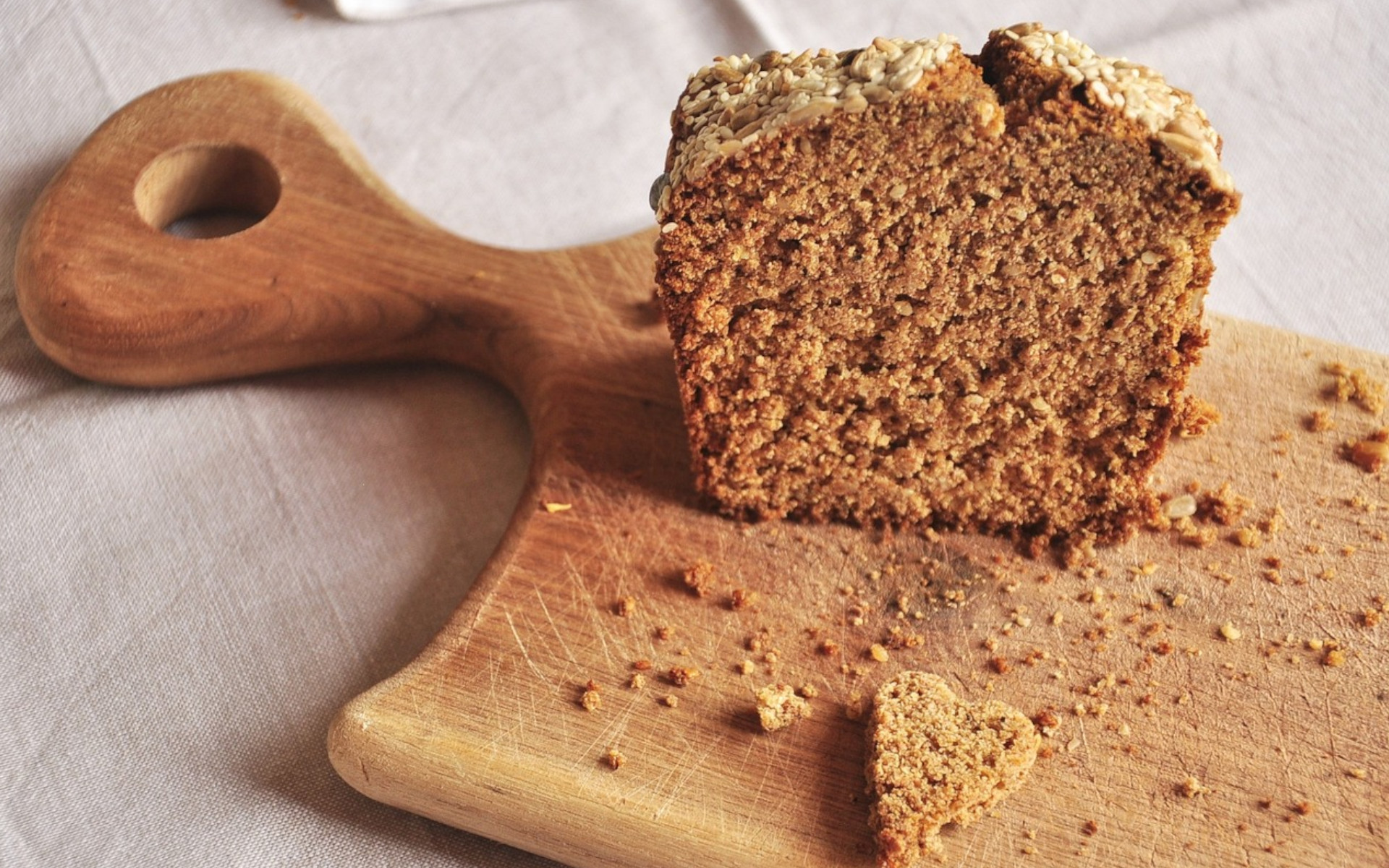 Öko-Test: Vollkornbrot teils mit Mineralöl und Pestiziden belastet