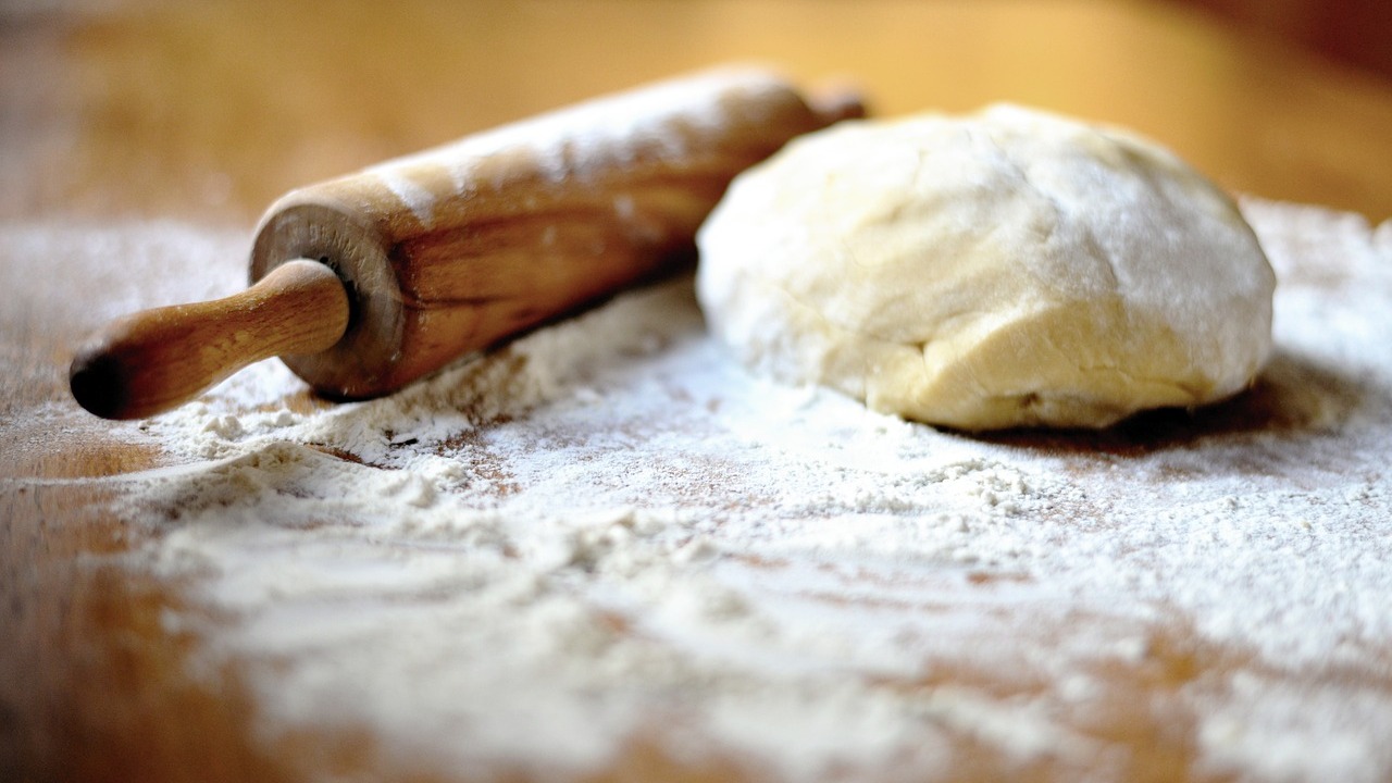 Roher Teig: Wie lange kann er vor dem Backen stehen?