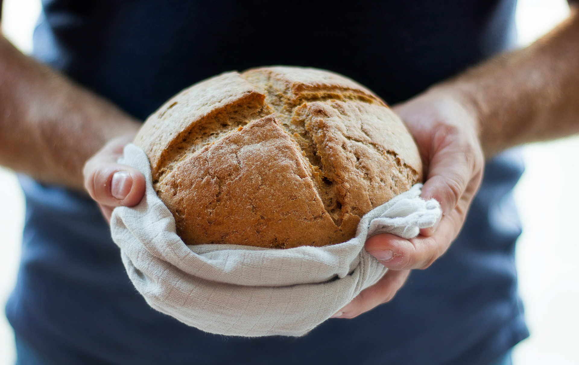 Jeden Tag Brot essen: Das sind die Folgen für deinen Körper