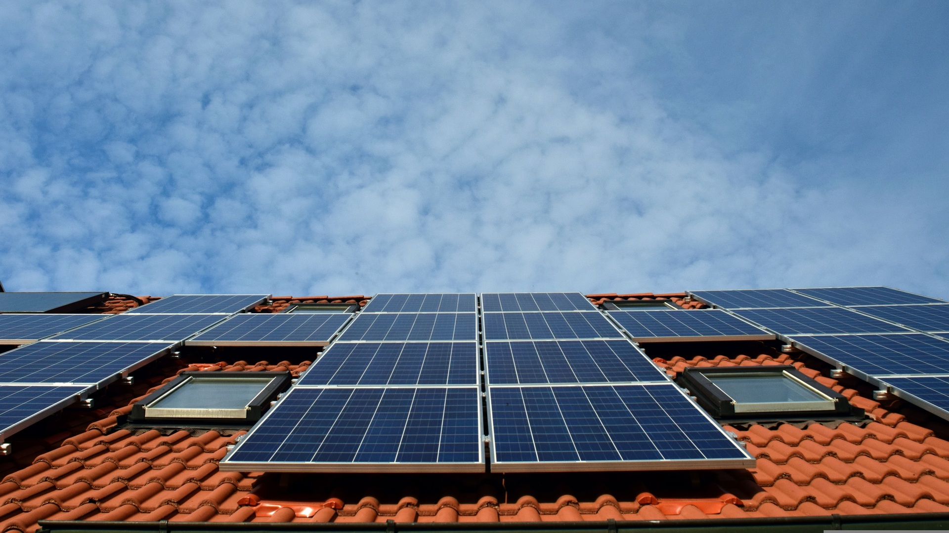 Photovoltaik: Was bedeutet kWh und kWP?