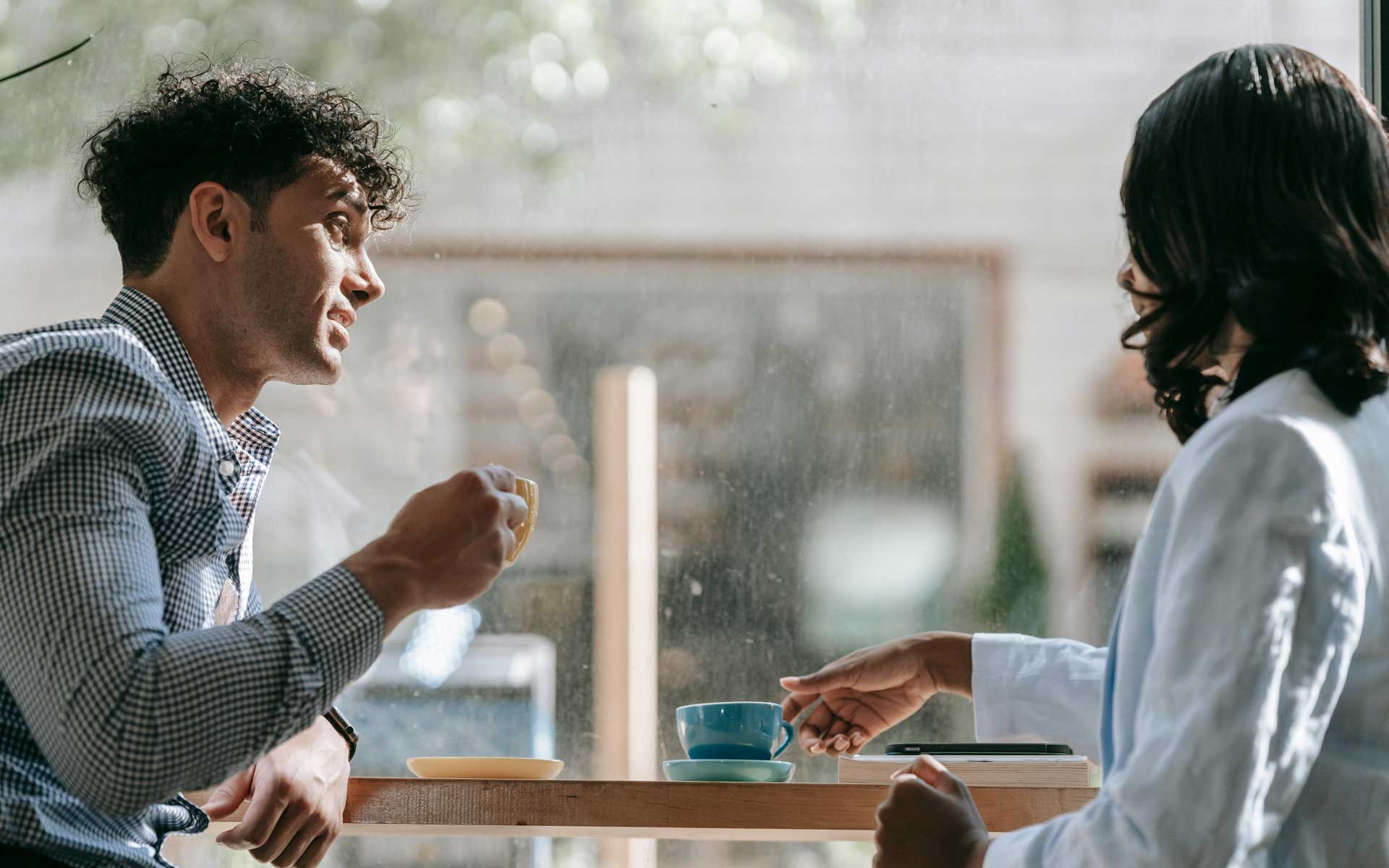 So-hilfst-du-Leuten-mit-geringem-Selbstwertgef-hl-Psychotherapeut-gibt-Tipps