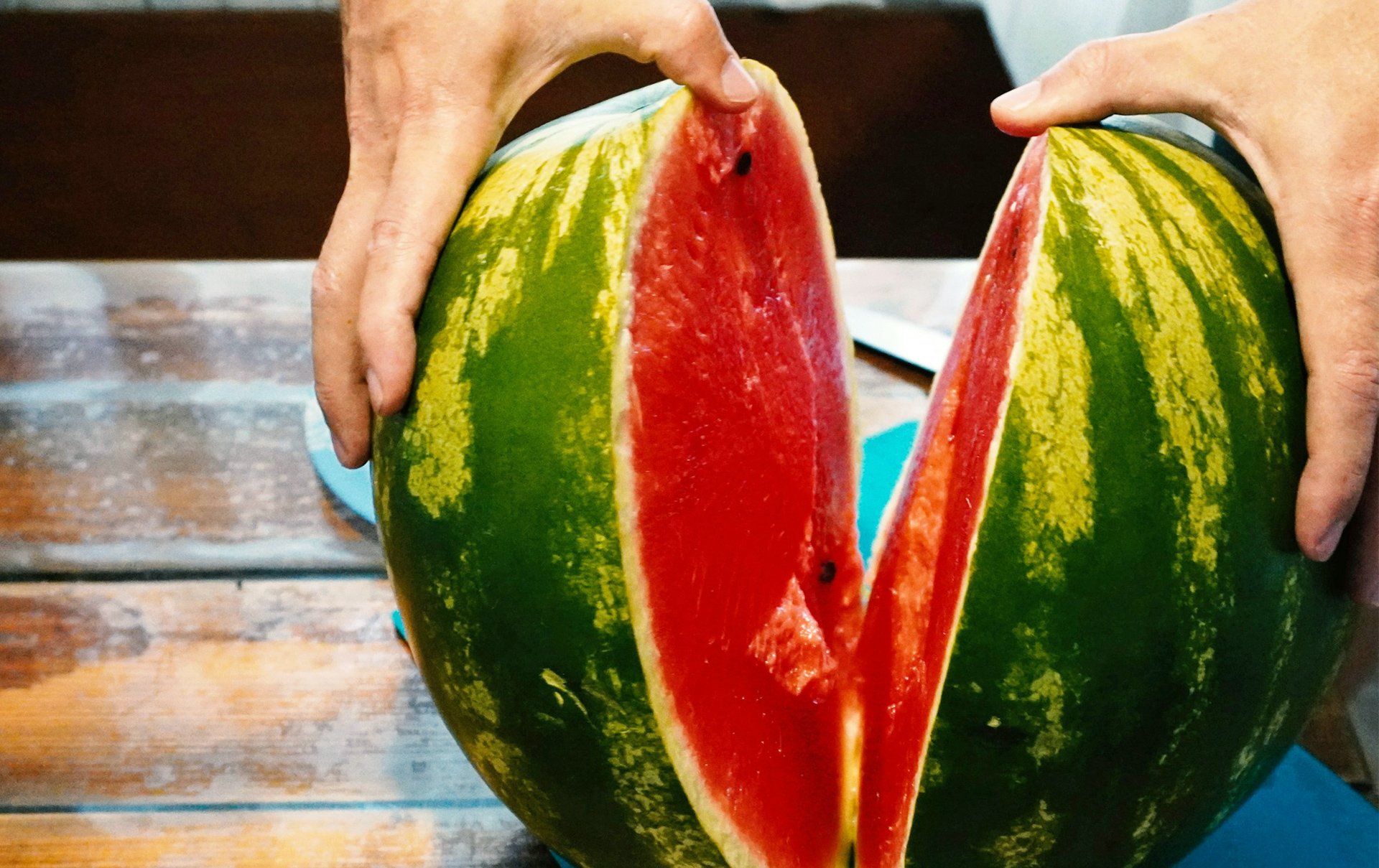 Jeden-Tag-Wassermelone-essen-Diese-Nebenwirkungen-sind-m-glich