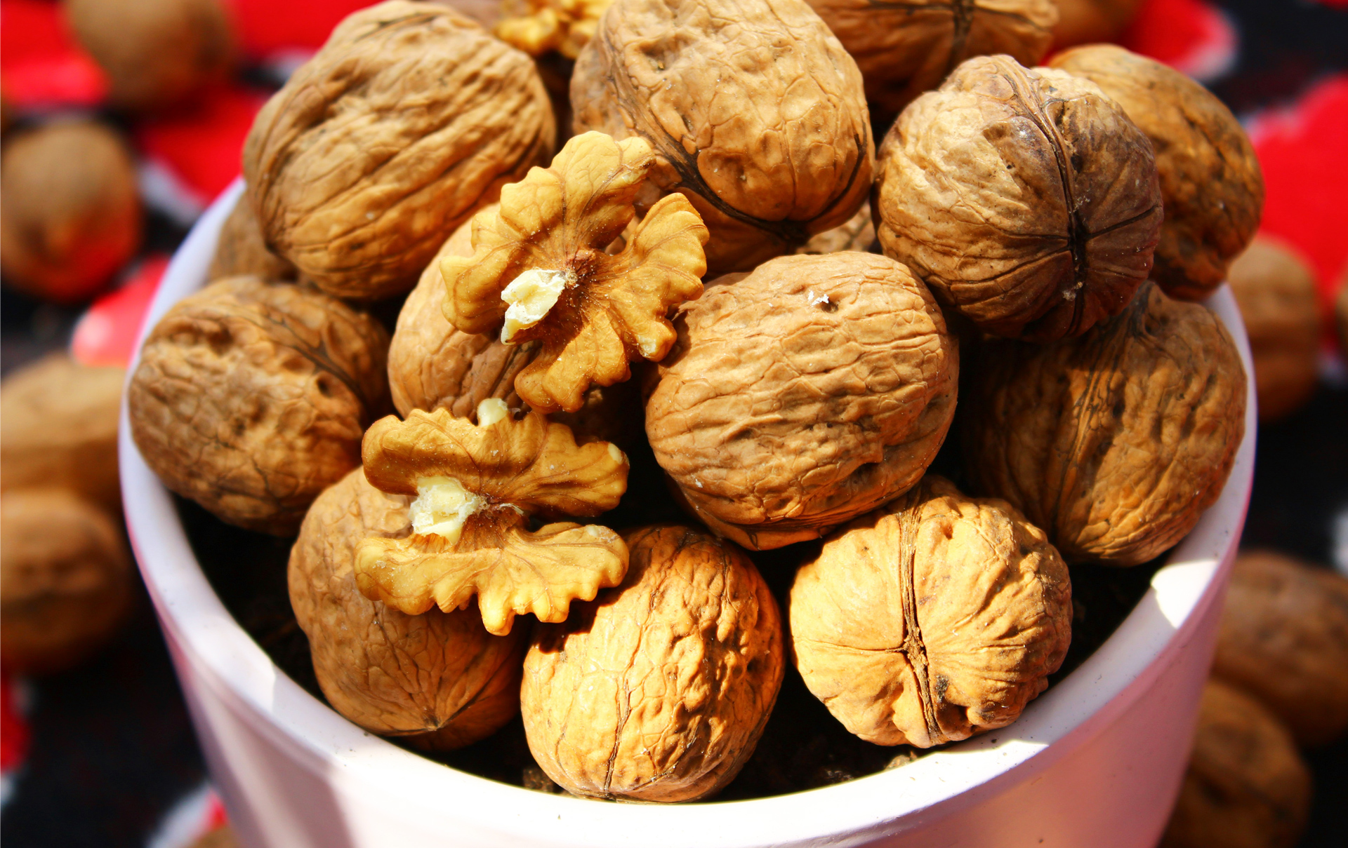 diese-4-gesunden-lebensmittel-haben-mehr-kalorien-als-schokolade