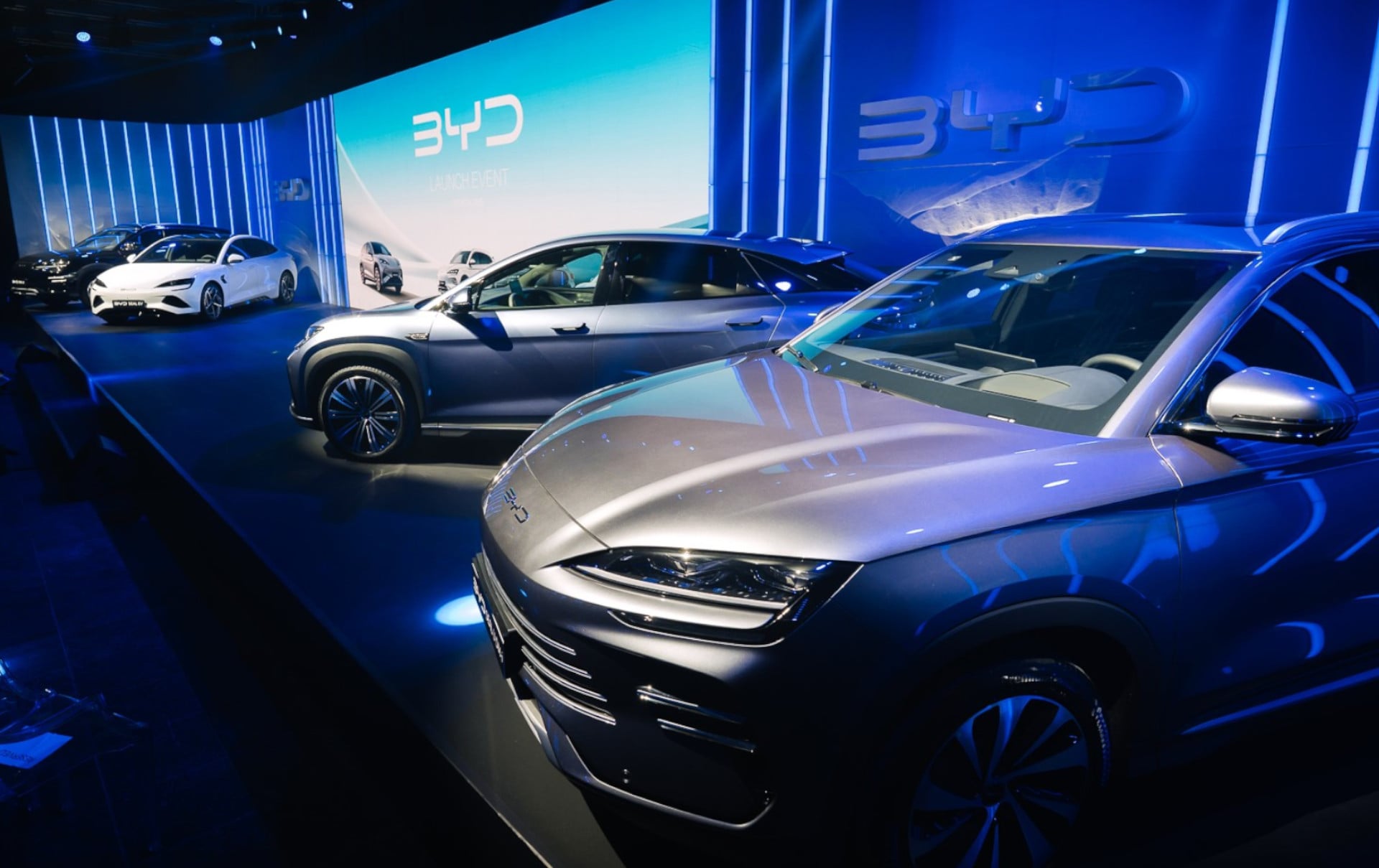 BYD-Wie-der-chinesische-E-Auto-Riese-Europa-unter-Druck-setzt