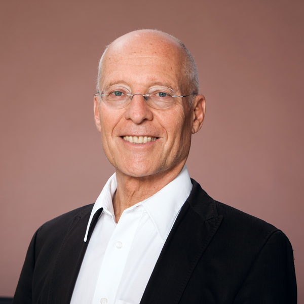 DR. RUEDIGER DAHLKE