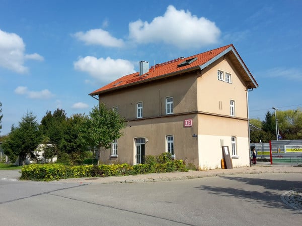 buch7 nachhaltig Bücher Shop Projekt Bahnhof