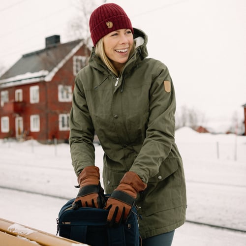 nachhaltige Mode für den Winter gewinnen, fair fashion von nachhaltigen und grüner Modelabels