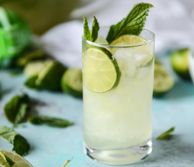 Selbstgemachte Limetten Limonade